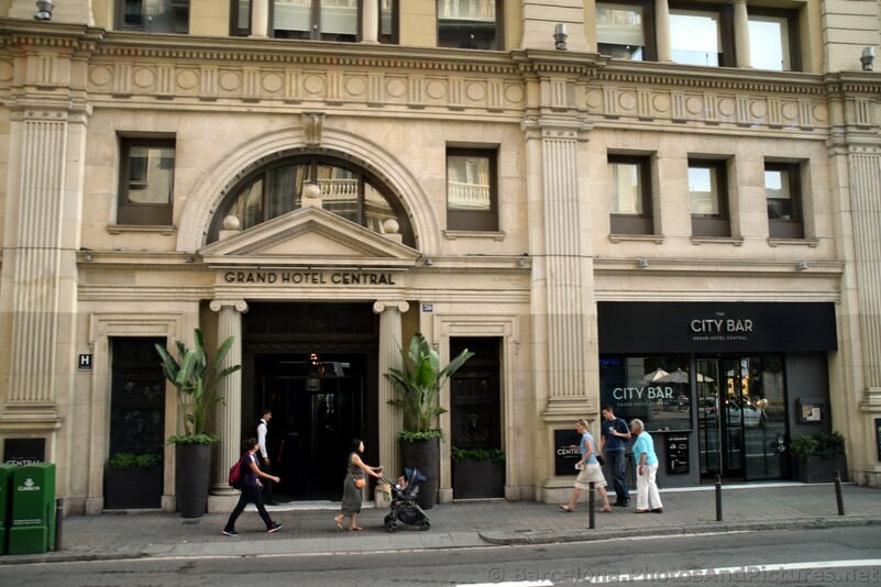Grand Hotel Central in Barcelona.jpg