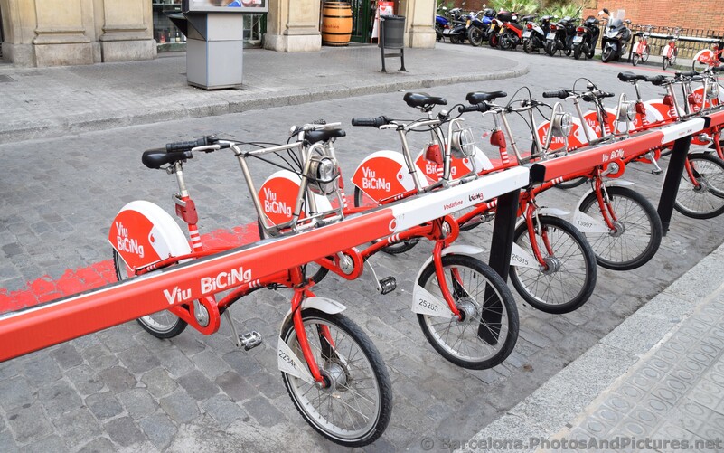 Barcelona Bicycle Rentals Vodafone Viu BiCiNg Bicing Rack.jpg