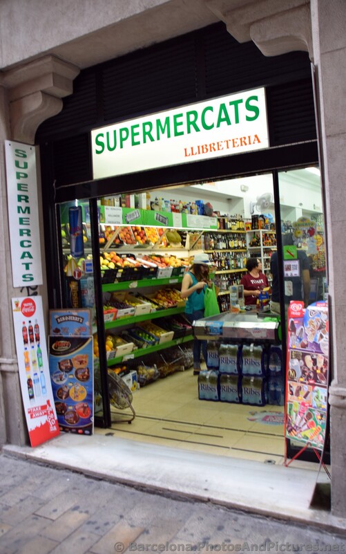 Barcelona Supermercats LLibereteria.jpg