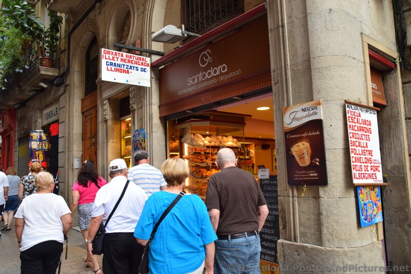 Santa Clara Bomboneria Pastisseria Barcelona.jpg