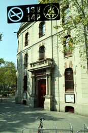French School Ferdinand de Lesseps in Barcelona.jpg