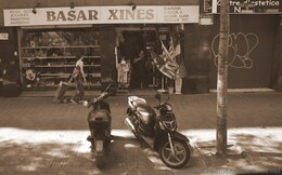 Chinese Store in Barcelona Basar Xines.jpg