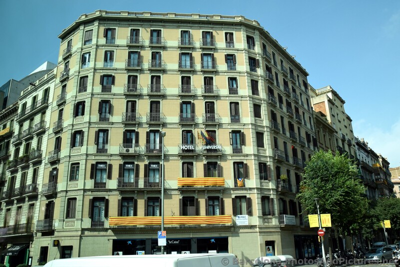 Hotel Universal Barcelona.jpg