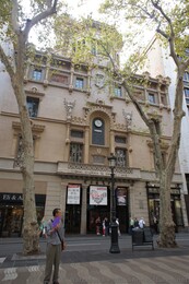 Reial Acadèmia de Ciències i Arts de Barcelona @ La Rambla.jpg