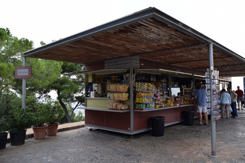 Food Vendor at Montjuic Barcelona in Jardins del Mirador.jpg