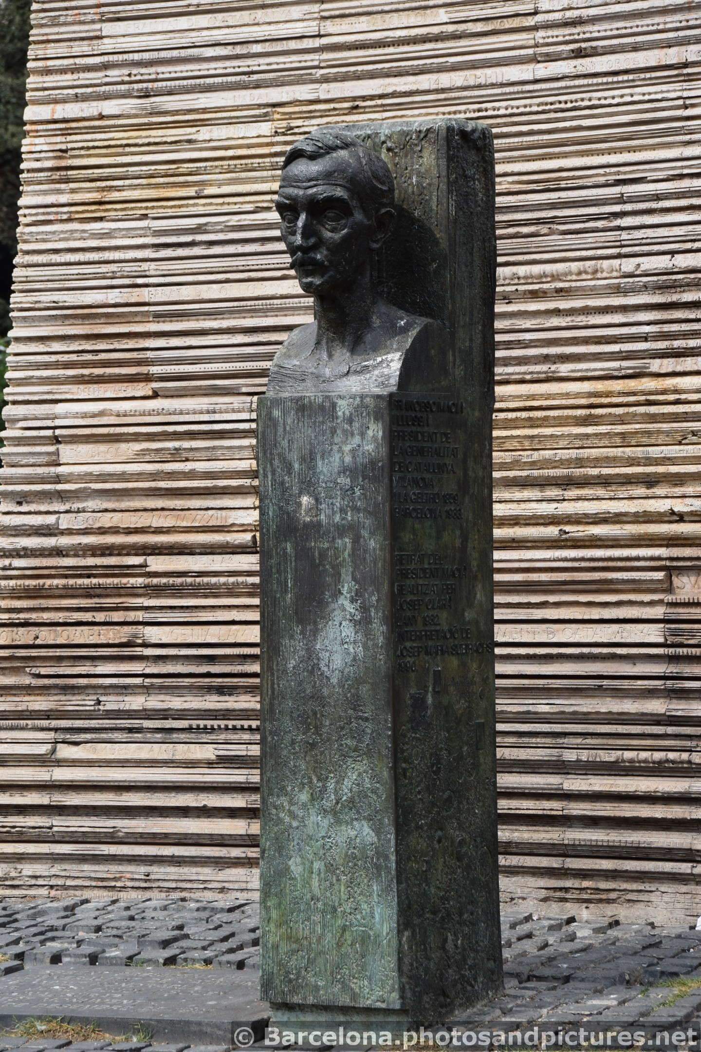 Francesc Macia Head Bust @ Catalunya Square.jpg