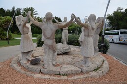Barcelona Sculpture La Sardana Statues holding hands in a dance @ Montjuic.jpg